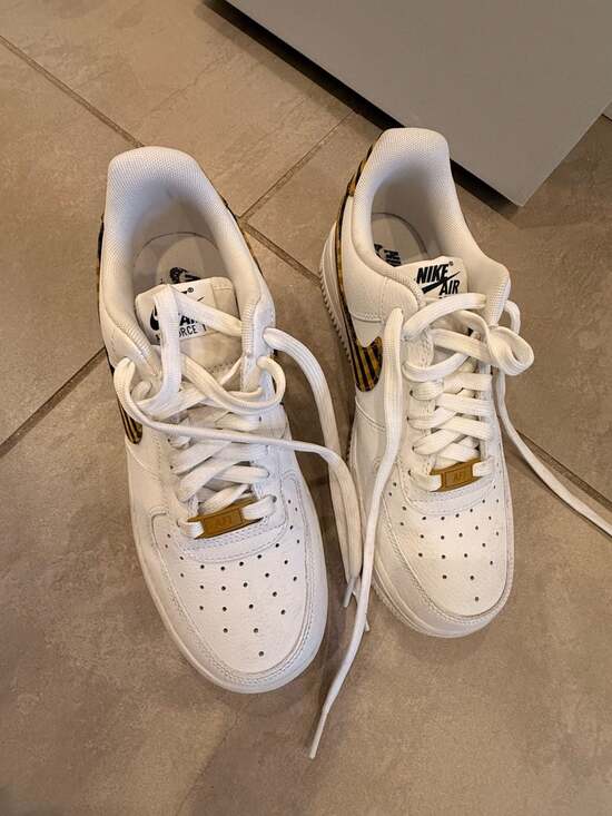 Nike Air Force 1 Low Bronzine Gingham Women's Shoes DZ2784-102 - Picture 2 of 9